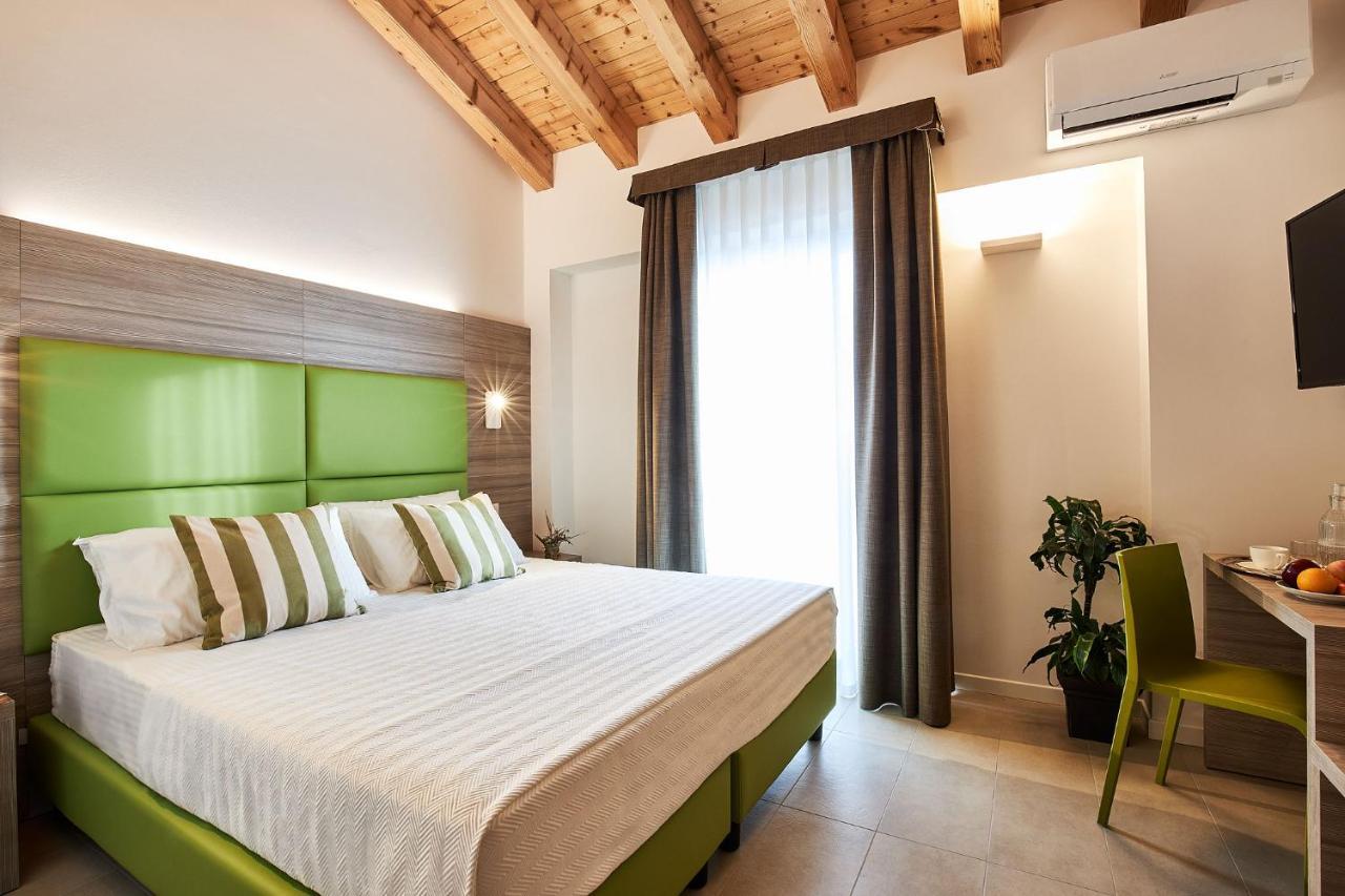 Brussa Horse Oasi Villa Caorle Exterior foto